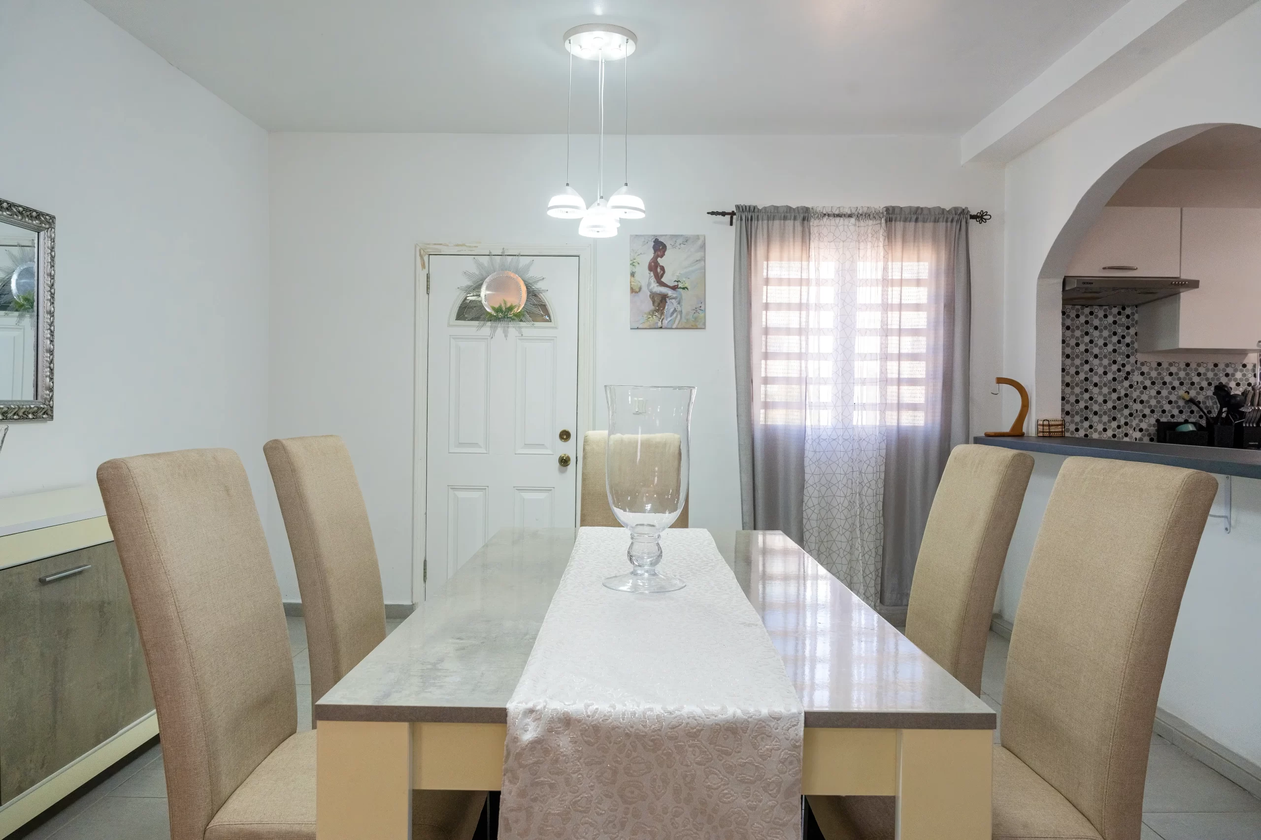 Dining table inside Novels Villa